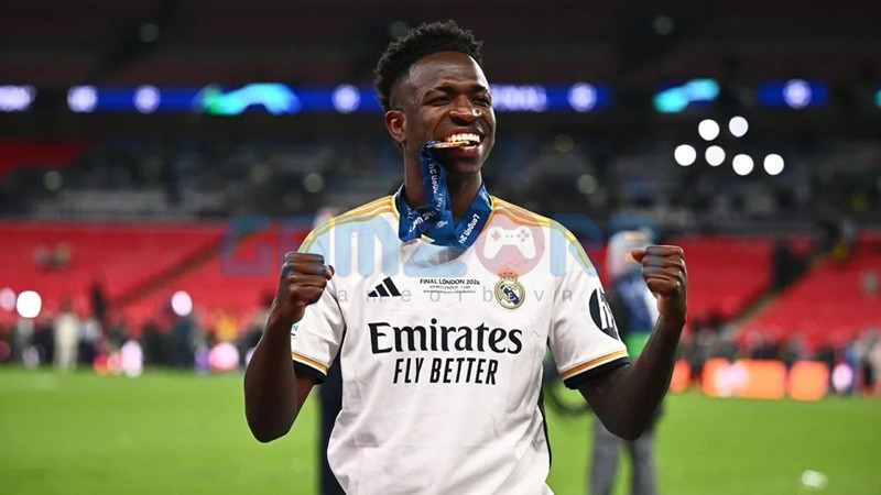 Phong độ ấn tượng của Vinicius Junior trong màu áo Real Madrid giúp anh gần như chắc suất trong đội hình 25TOTY năm na