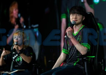 Faker trả lời phỏng vấn tại kỷ niệm 10 năm hợp tác cùng Team Razer