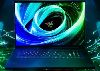 Razer Blade 18 (2025) ra mắt - Laptop gaming mạnh nhất của Razer