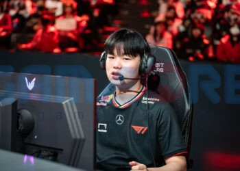 Tân binh Smash bị chỉ trích vì thái độ, đến Faker cũng phải ngán ngẩm