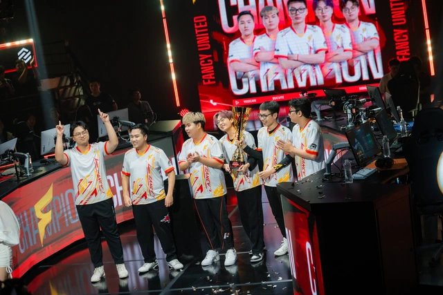 Fancy United Esports đã xuất sắc trở thành nhà vô địch OVS 3.